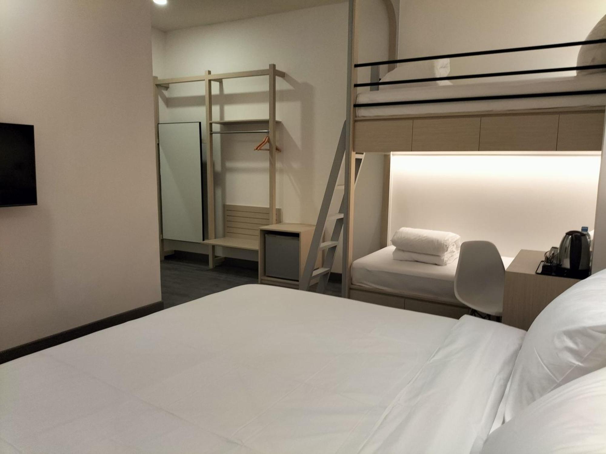 True Blue Hotel Menteng Jakarta Extérieur photo