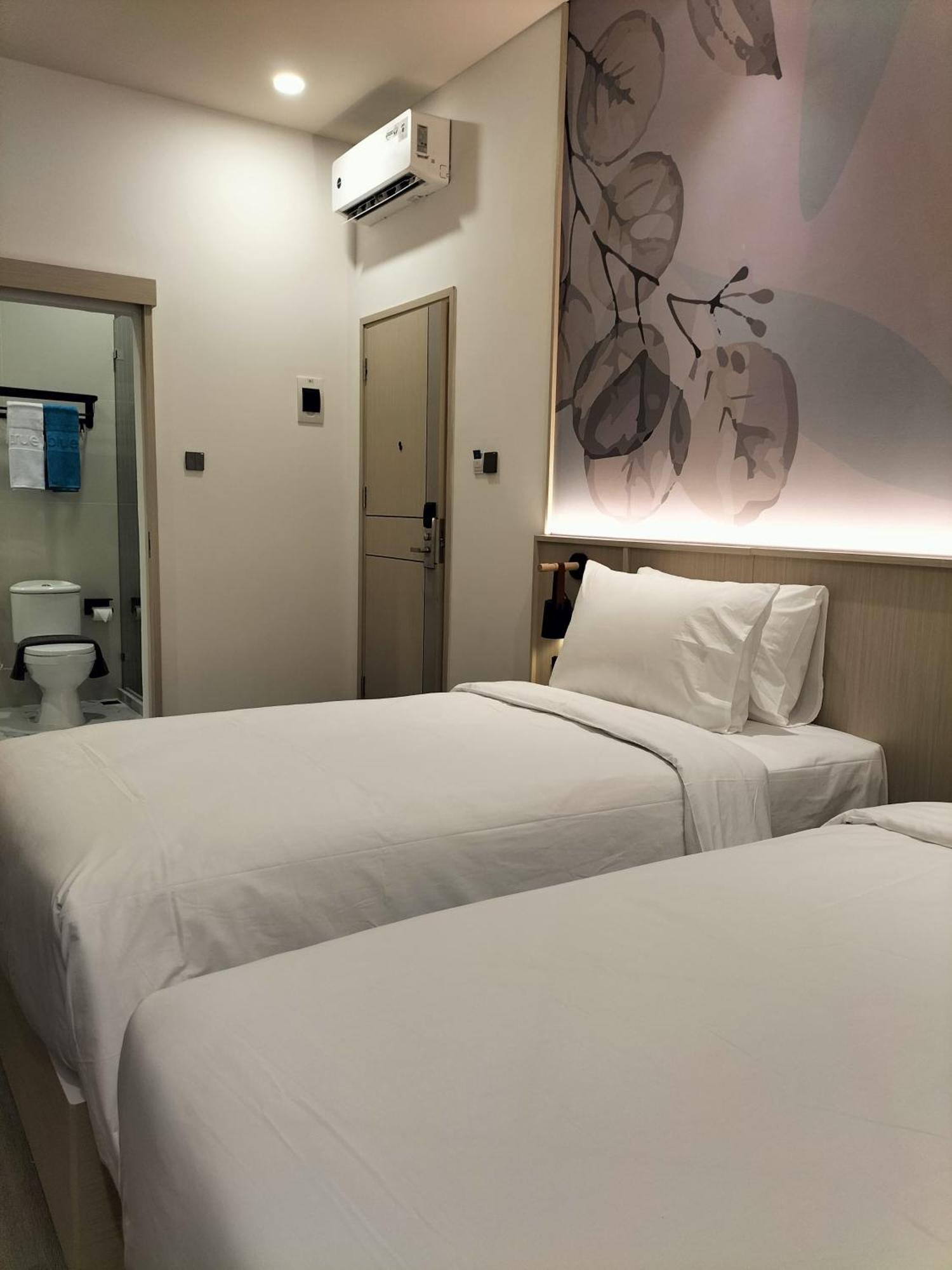 True Blue Hotel Menteng Jakarta Extérieur photo