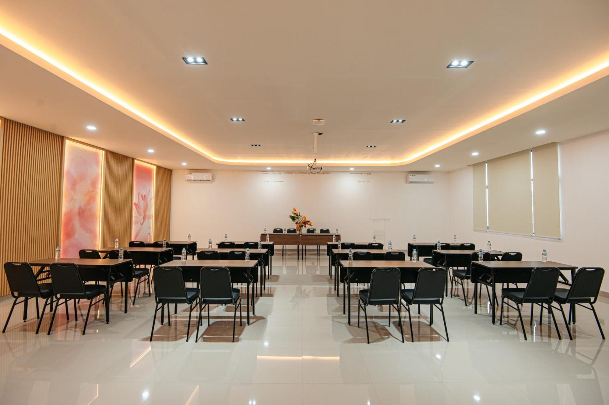 True Blue Hotel Menteng Jakarta Extérieur photo