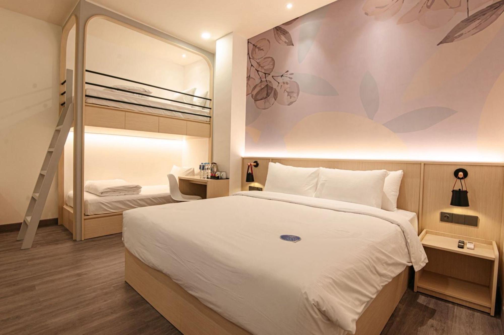 True Blue Hotel Menteng Jakarta Extérieur photo